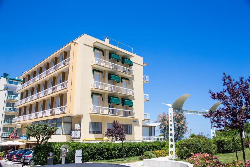 Hotel Adler ガビッチェ・マーレ エクステリア 写真
